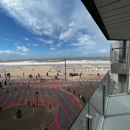 Apartment Beachview And Parking Knokke-Heist